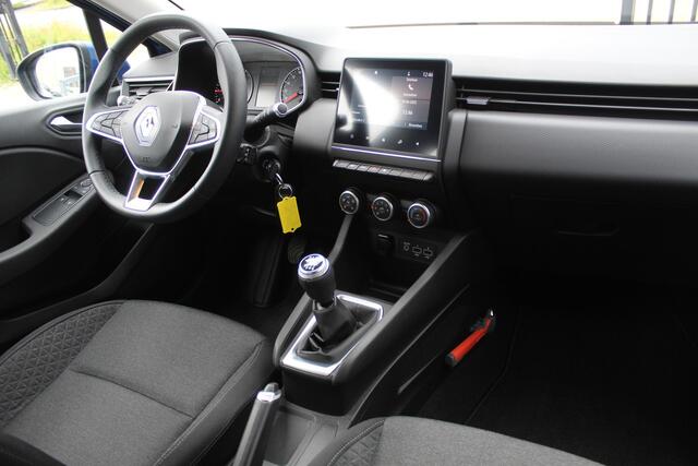 Renault CLIO 1.0 TCe Zen Lage kilometerstand!!/Airco/Cruise control/Parkeersensoren/Apple carplay/Lane assist/Actief remmen/Verkeersbord herkenning/Multifunctioneel stuurwiel/Spraakbediening/16" Lichtmetalen velgen.