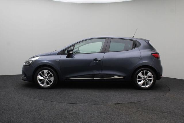 Renault CLIO 0.9 TCe Limited 2018 | Airco | Navigatie | Cruise Control | Spraakbediening | DAB Radio | Boekjes | 2 Sleutels | Lichtmetaal | Stuurwiel Bediening