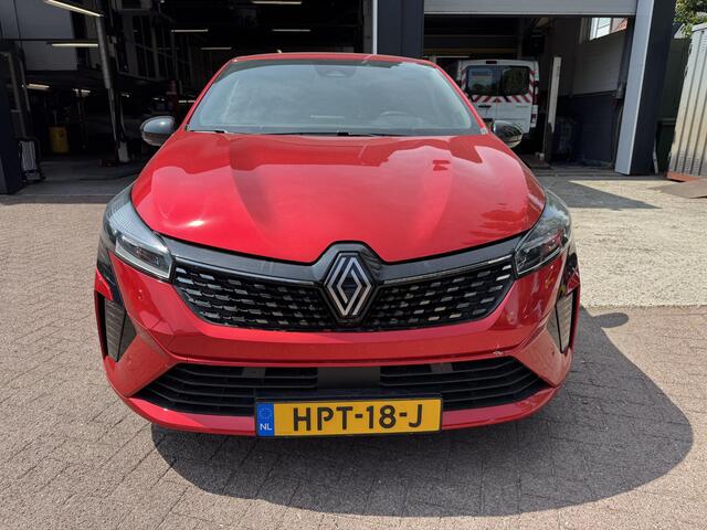 Renault CLIO 1.0 TCe 90 GPF techno 7.443km!!