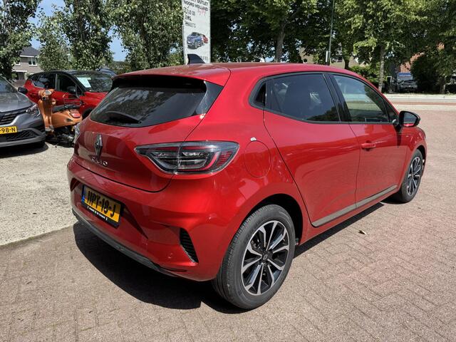 Renault CLIO 1.0 TCe 90 GPF techno 7.443km!!