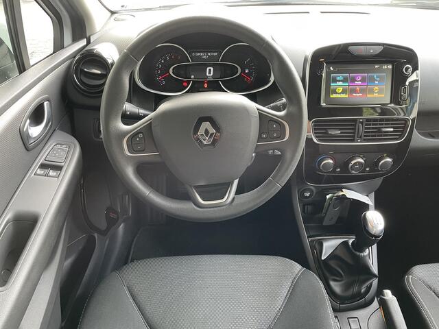 Renault CLIO Estate 0.9 TCe Zen PDC / NAVI / BLUETOOTH