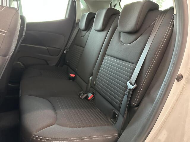 Renault CLIO 0.9 TCe Limited NAVIGATIE | PARKEERSENSOREN ACHTER | LICHTMETALEN VELGEN