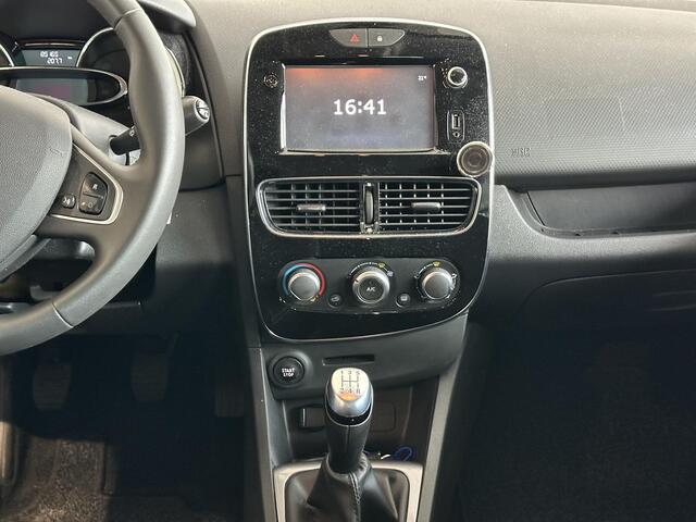 Renault CLIO 0.9 TCe Limited NAVIGATIE | PARKEERSENSOREN ACHTER | LICHTMETALEN VELGEN