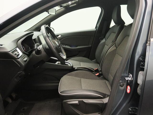 Renault CLIO TCe 100 Intens | Pack EASY LINK navigatie met Android Auto & Apple CarPlay | Reservewiel 15" | Draadloze oplader voor smartphone | Pack Look Exterieur 'Noir/Chrome' | Metaalkleur |