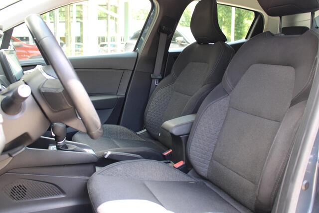 Renault CLIO 1.6 E-Tech Hybrid 140 Zen Navigatie | Parkeersensoren | Apple Carplay/ Android Auto | Cruisecontrol | Climate Control | LED