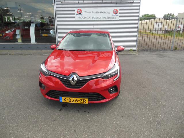 Renault CLIO 1.6 E-Tech Hybrid 140 Business Zen Prachtige auto van 1e eigenaar. Automaat Staat in Hoogeveen