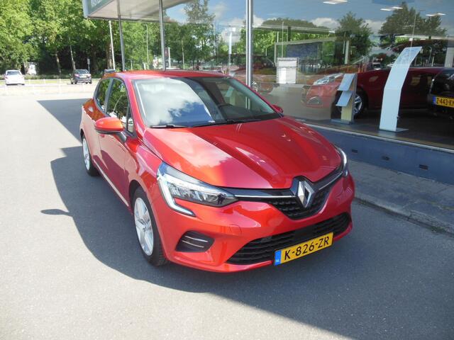 Renault CLIO 1.6 E-Tech Hybrid 140 Business Zen Prachtige auto van 1e eigenaar. Automaat Staat in Hoogeveen