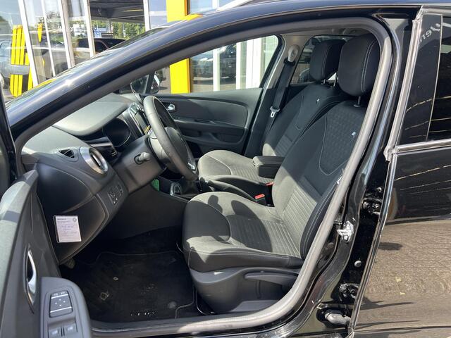 Renault CLIO Estate 0.9 TCe Limited | Trekhaak | Navigatie | Parkeersensoren | Airco | Cruise Control | Lichtmetaal | DAB |