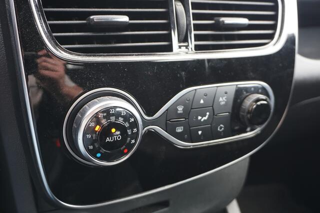 Renault CLIO Estate 1.2 TCe Intens GT-Line 120 PK | FULL LED | NAVI | CLIMATE | PDC |