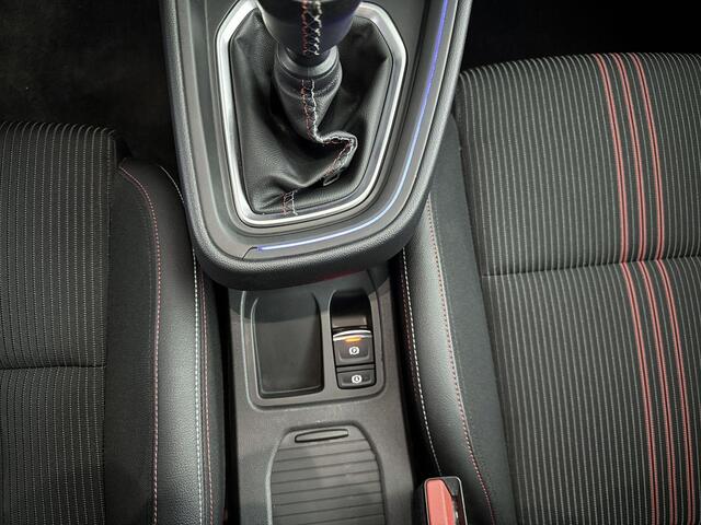 Renault CLIO 1.0 TCe R.S. Line 100PK | BOSE Audio | Trekhaak | Navigatie | Achteruitrijcamera | Parkeersensoren
