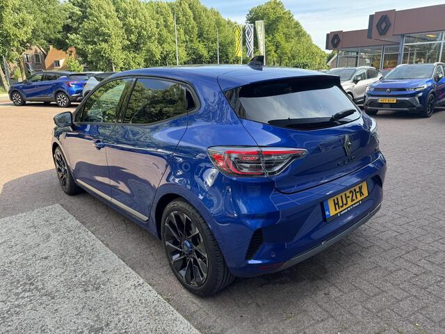 Renault CLIO 1.6 E-Tech Full Hybrid 145 esprit Alpine