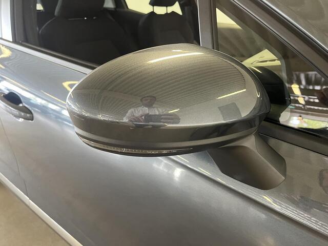 Renault CLIO 1.0 TCe Zen APPLE CARPLAY ANDROID AUTO / AIRCO / CRUISE CONTROLE / VERKEERSBORD DETECTIE.