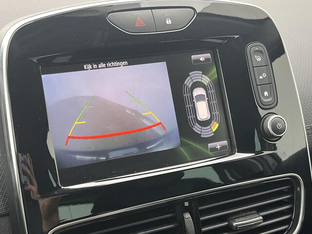 Renault CLIO TCe 120 Bose / Achteruitrijcamera / Parkeersensoren voor & achter & zij / 100% Dealer onderhouden / Cruise Control / R - Link Navigatie / Automatische Airco / Stoelverwarming