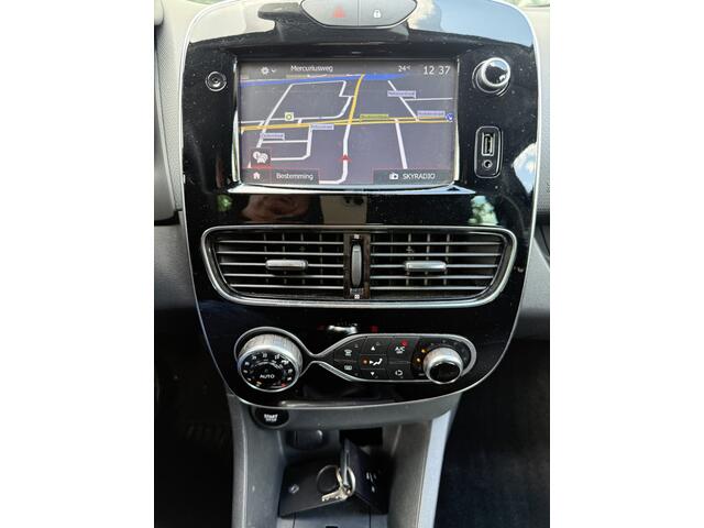 Renault CLIO 1.2 TCe Intens * Navi * Led * Bass Reflex * Climatronic *