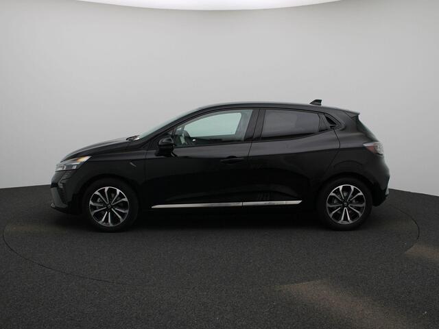 Renault CLIO 1.6 E-Tech Full Hybrid 145 techno