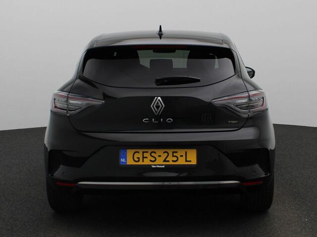 Renault CLIO 1.6 E-Tech Full Hybrid 145 techno