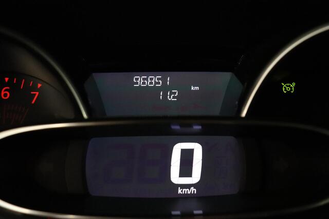 Renault CLIO Estate 0.9 TCe Limited | Airco | Parkeersensor | Navigatie | Bluetooth | All season banden | Cruise control | DAB+ |