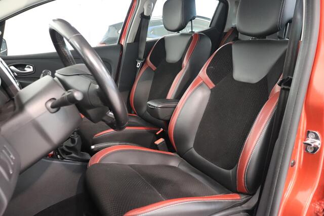 Renault CLIO 1.2 TCe Bose | Camera | Pack GT line | BOSE audio | LED | Key less | DAB+ |