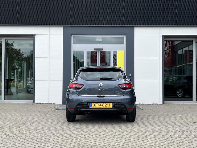 Renault CLIO 0.9 TCe Limited | Parkeersensoren | Navigatie | Cruise Control |