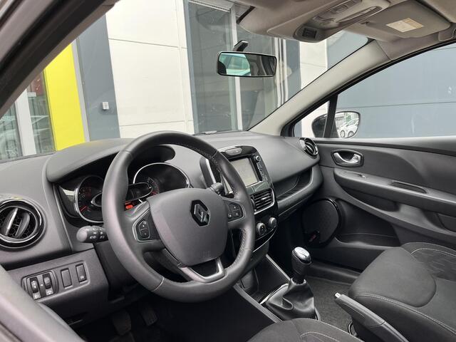 Renault CLIO 0.9 TCe Limited | Parkeersensoren | Navigatie | Cruise Control |