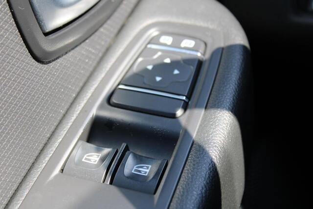 Renault CLIO Estate Tce 90 Life l 1e-eigenaar l Volledige onderhoudshistorie l AIRCO l RADIO l CRUISE CONTROL
