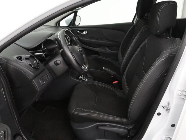 Renault CLIO 1.2 TCe Zen | Automaat | Camera | Trekhaak | Navigatie | Climate control | Cruise control | Bluetooth