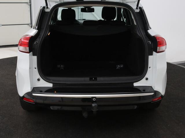 Renault CLIO 1.2 TCe Zen | Automaat | Camera | Trekhaak | Navigatie | Climate control | Cruise control | Bluetooth