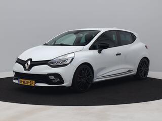 renault-clio-1.6-turbo-220-pk-autom