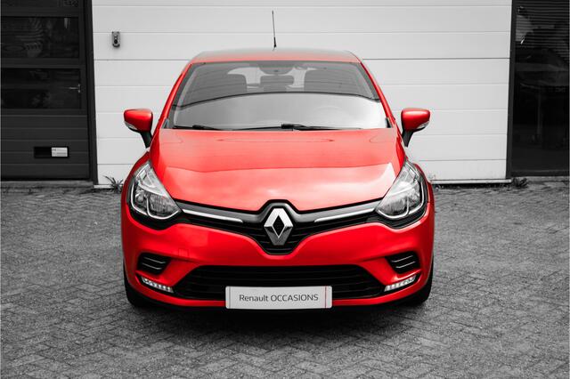 Renault CLIO 0.9 TCe Zen | 4 seizoensbanden | Airco | Navigatie | Cruise control | incl. Bovag rijklaarpakket met 12 maanden garantie |