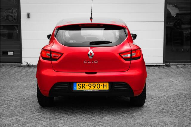 Renault CLIO 0.9 TCe Zen | 4 seizoensbanden | Airco | Navigatie | Cruise control | incl. Bovag rijklaarpakket met 12 maanden garantie |