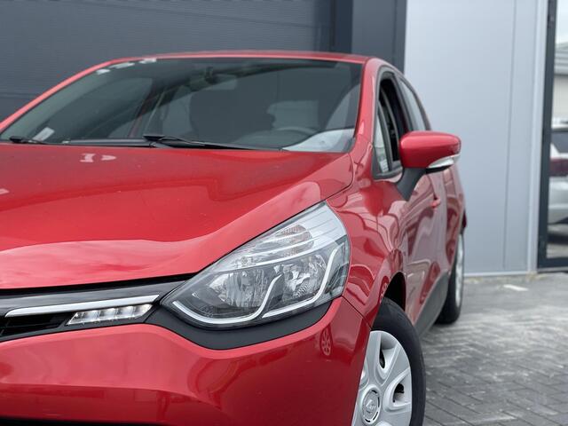 Renault CLIO 0.9 TCe Eco2 Expression | Nieuwstaat | 5 deurs |