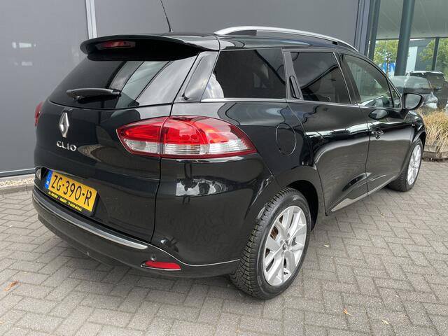 Renault CLIO Estate 0.9 TCe Limited Airco - Cruise control - Parkeersensoren achter - Navigatie full map - Mistlampen voor - Lederen stuurwiel - Dakrails