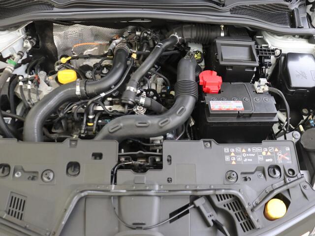 Renault CLIO Estate 0.9 TCe Limited