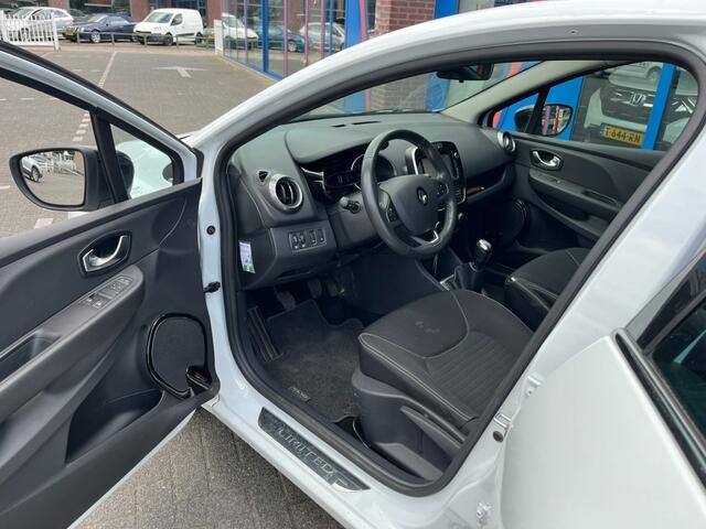 Renault CLIO 0.9TCe Limited Navi Led PDC Airco bj2017