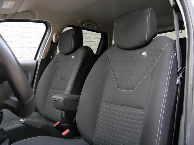 Renault CLIO Estate 0.9 TCe LIMITED/ NAVI/ PDC/ AFN. TREKHAAK