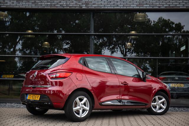 Renault CLIO 0.9 TCe Eco2 Limited