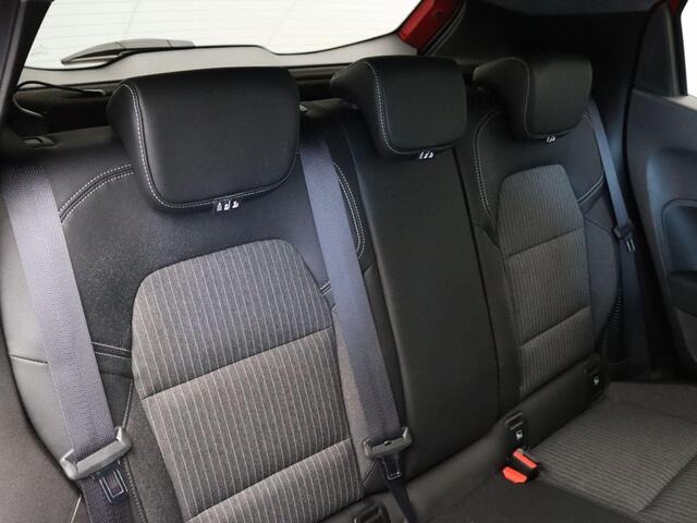 Renault CLIO 1.6 E-Tech Hybrid 145 Techno | Camera | Trekhaak | Clima | Keyless | Stoelverwarming.