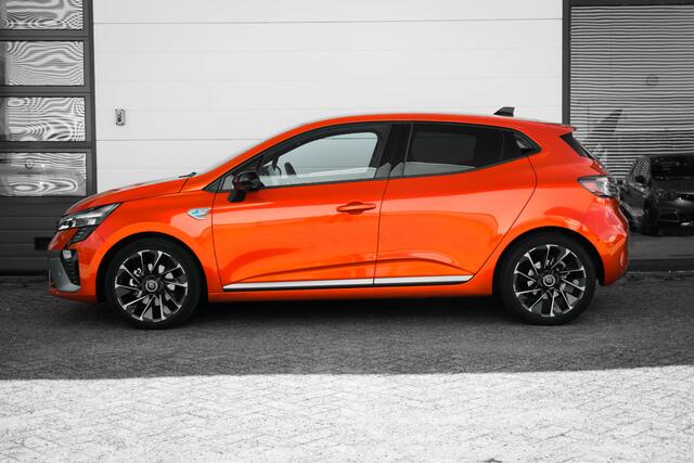 Renault CLIO 1.6 E-Tech Full Hybrid 145 esprit Alpine | Bose geluid | 360 graden camera | Mutisense | Winterpakket | | incl. Bovag rijklaarpakket met 12 maanden garantie |