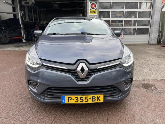 Renault CLIO 0.9 TCe 90pk Intens 46.926km!! Renault Clio 0.9 TCe 90pk Intens 43.787km!!