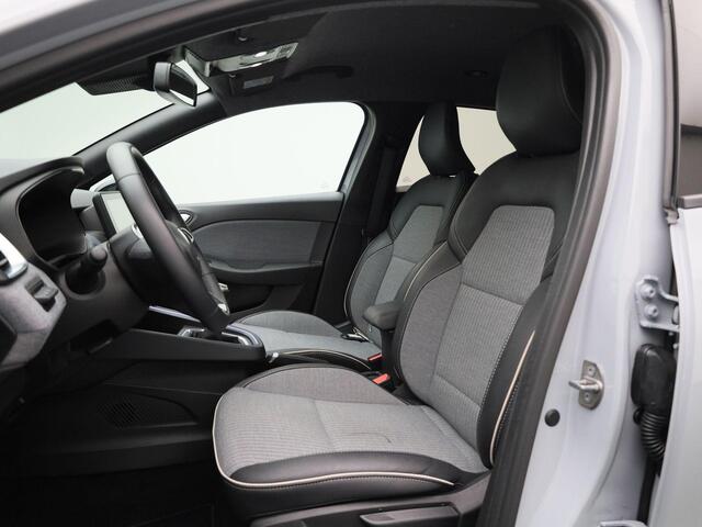 Renault CLIO 1.0 TCe 90 GPF techno | Camera | PDC Achter | Full-Map Navigatie | LED Pure Vision | Privacy Glass | Cruise Control & Snelheidsbegrenzer | 16" LMV 'Boa Vista' | Climate Control | Keyless | Draadloze Apple Carplay & Android Auto
