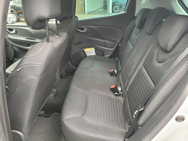 Renault CLIO 0.9 TCe Limited | Dealer Onderhouden | Navi | Cruise Control | Parkeersensoren A.