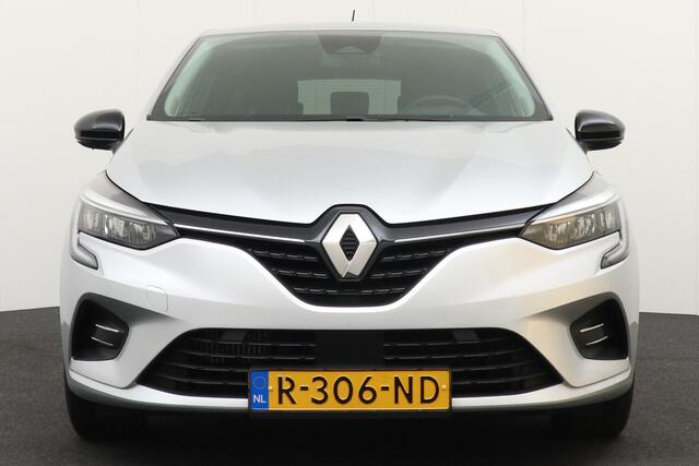 Renault CLIO 1.0 TCe 90 Evolution Intens Carplay Navi Cruise Park. Sens LED