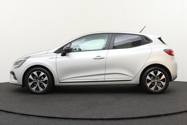 Renault CLIO 1.0 TCe 90 Evolution Intens Carplay Navi Cruise Park. Sens LED