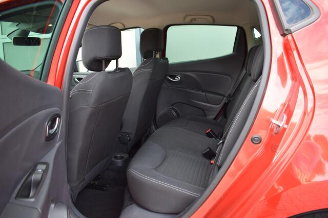 Renault CLIO 0.9 TCe Limited Edition Zeer nette auto!