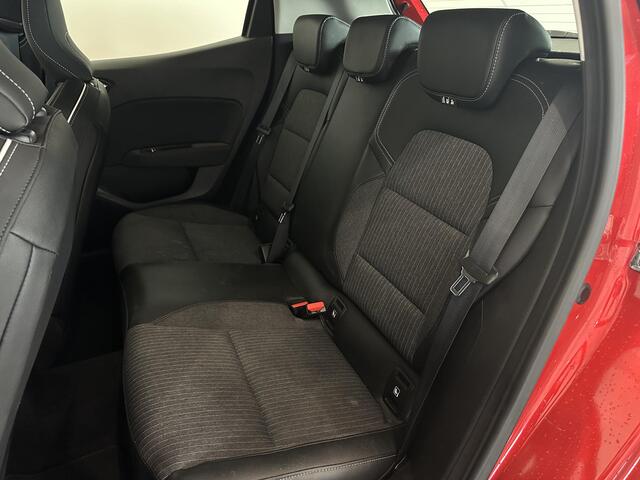 Renault CLIO 1.0 TCe 100 Intens | Navigatie | Climate Control | Cruise Control | Parkeersensoren | Stoelverwarming | Lichtmetalen velgen 16"