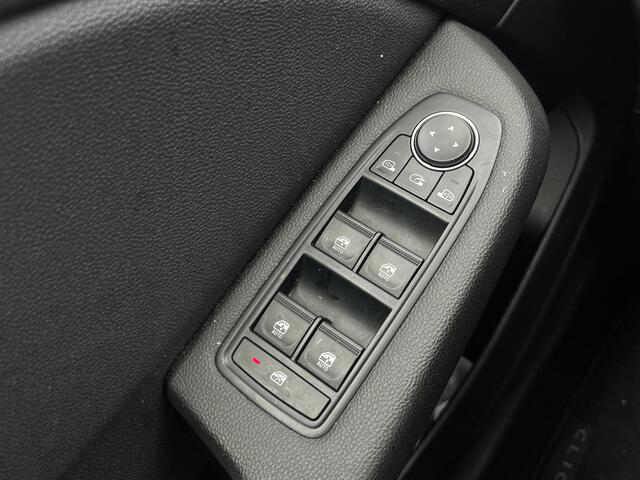 Renault CLIO 1.0 TCe Intens / 6 Bak! / Keyless / Cruise / Climate / Parkeersensoren / Applecarplay - Androidauto /