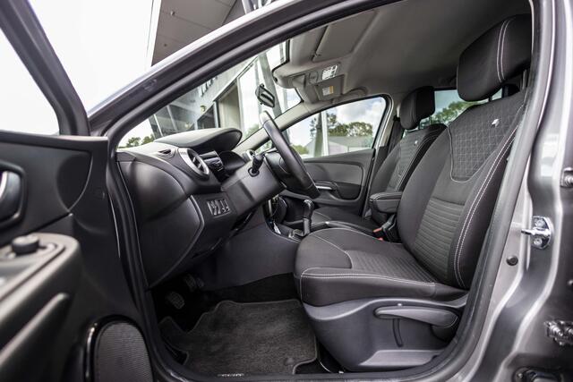 Renault CLIO Estate 0.9 TCe Limited | Cruise | NL Auto | Park. sens.