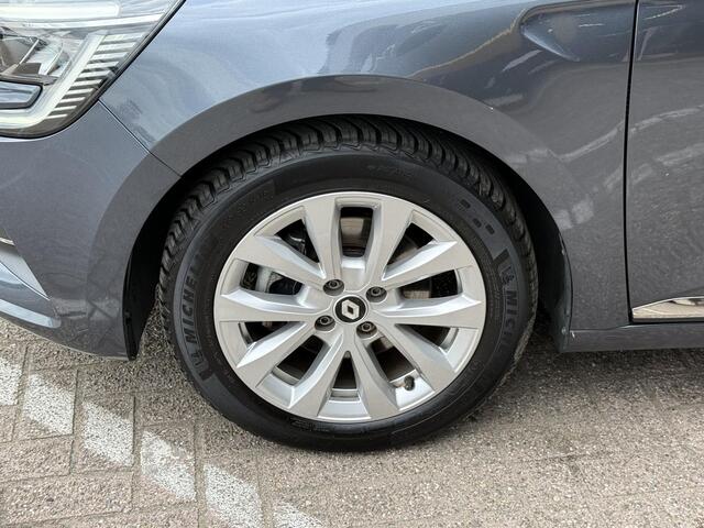 Renault CLIO 1.6 E-Tech Hybrid 140 Intens