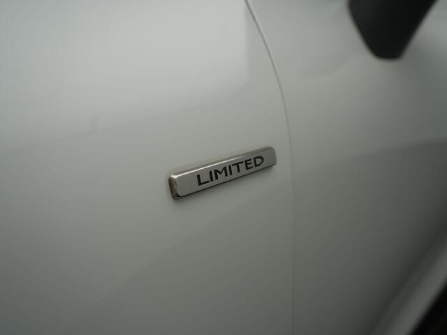 Renault CLIO TCe 90 Limited - RIJKLAARPRIJS - Navigatie - DAB - Cruise Control