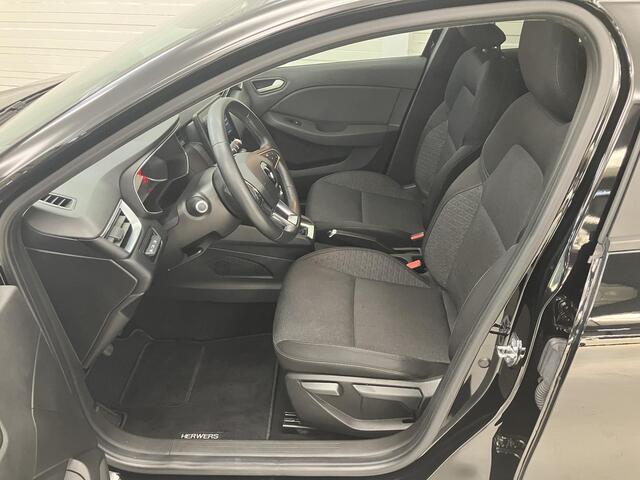 Renault CLIO 1.0 TCe Zen / Dealer Onderhouden / Navigatie / Apple CarPlay/Android Auto / 16 Inch Lichtmetalen Velgen / Stoelverwarming / Airco /